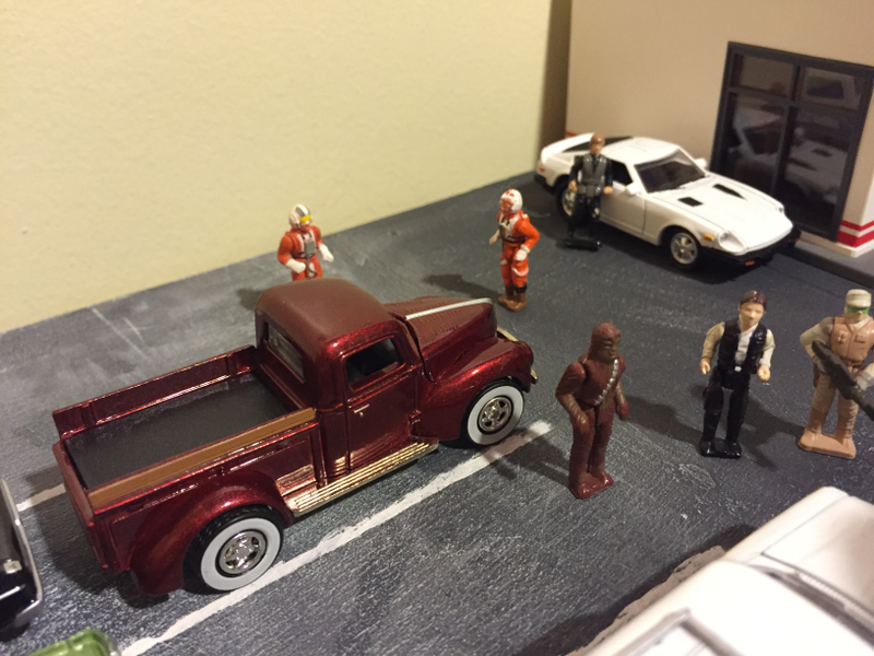 Illustration for article titled Star Wars Car Show!